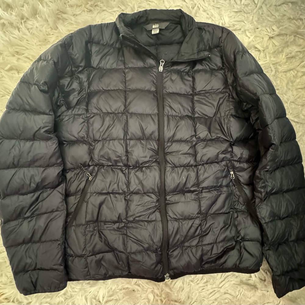 REI Men’s Co-Op 650 2.0 puffer down jacket size M